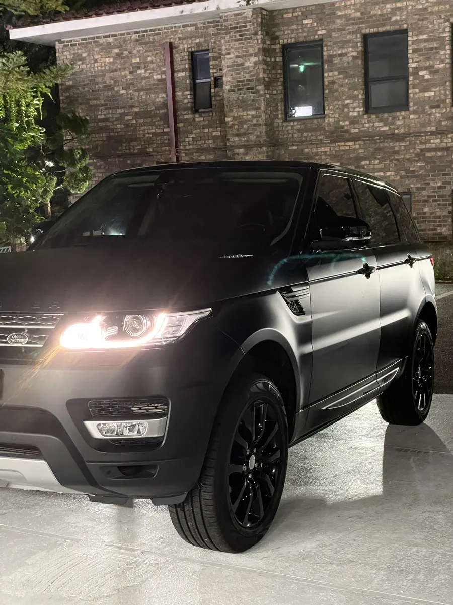 Land Rover Range Rover Sportのカーラッピング事例 施工写真 1-3