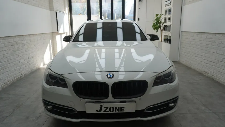 BMW 5 Series interior customization - BMW 5 Series Interior Customization Review: Cost & Results photo 4