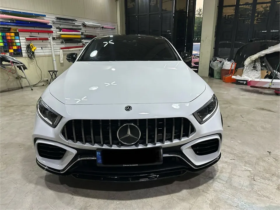 Mercedes-Benz CLSのカーラッピング事例|費用目安・仕上がり 施工写真 2-1