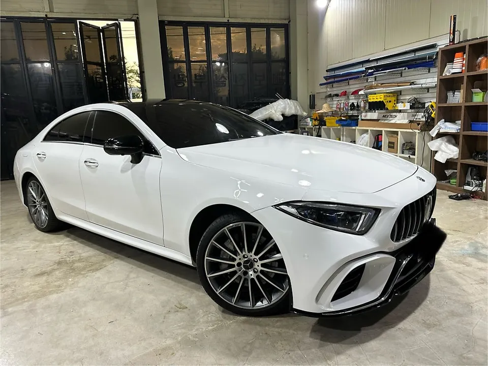 Mercedes-Benz CLSのカーラッピング事例|費用目安・仕上がり 施工写真 2-2