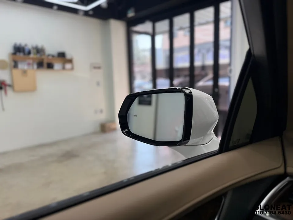 Cadillac XT5 oem options - Cadillac XT5 Oem Options Installation Review — Cost photo 3