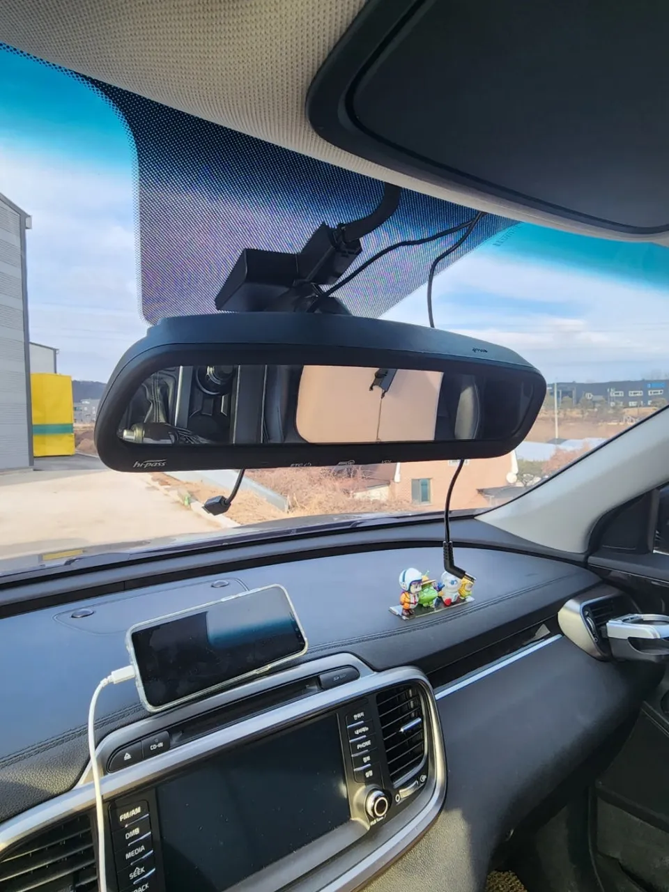 Kia Sorento Dashcam Installation Review — Expert Service photo 2