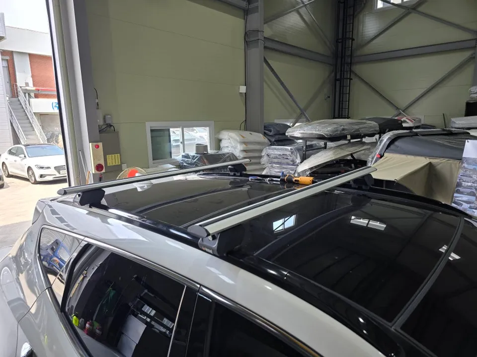 Hyundai Santa Fe car accessories - Hyundai Santa Fe Car Accessories Review — Installation & Cost photo 3