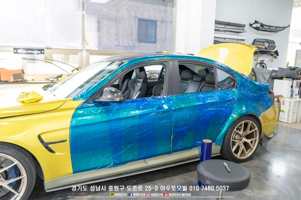 BMW M3のカーラッピング事例｜メットサテンブラックの費用と仕上がり 施工写真 2-2