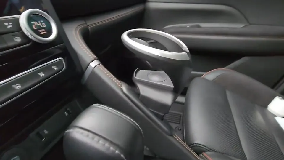 Renault Korea QM6 interior customization - Renault Korea QM6 Interior Customization Review photo 4