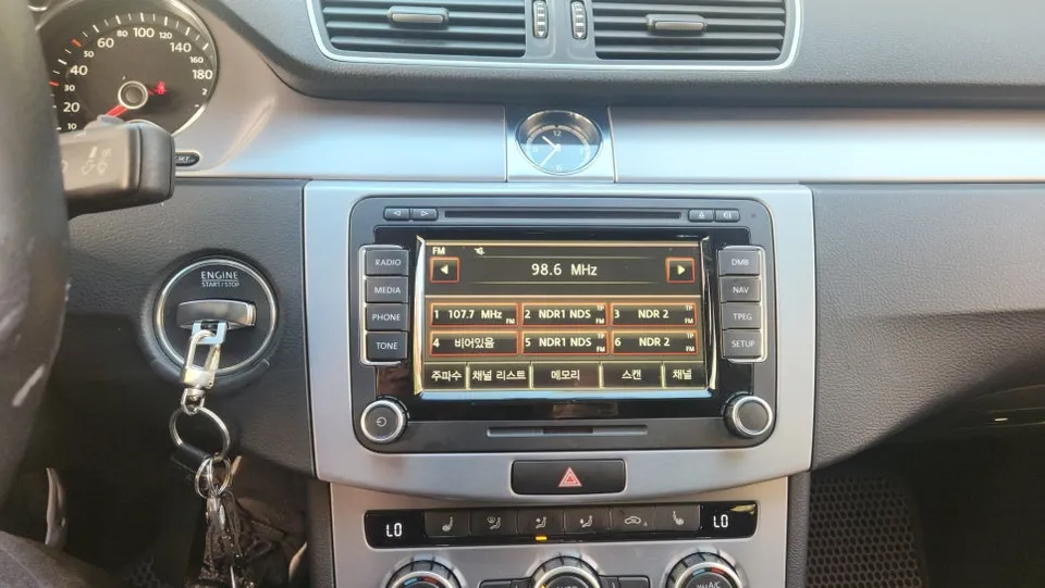 Volkswagen CC android head unit installation result