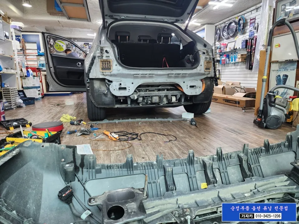 Hyundai IONIQ 5 oem options - Hyundai IONIQ 5 OEM Options Review — Enhanced Safety photo 4