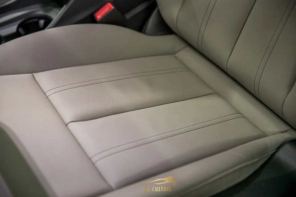 Audi Q4 seat climate - Audi Q4 Ventilated Seats Review — Quiet & Cool OEM Install photo 3