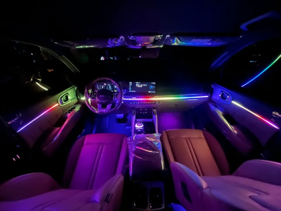 Kia Sorento MQ4 ambient lighting - Kia Sorento MQ4 Ambient Lighting Review: Cost & Results photo 3