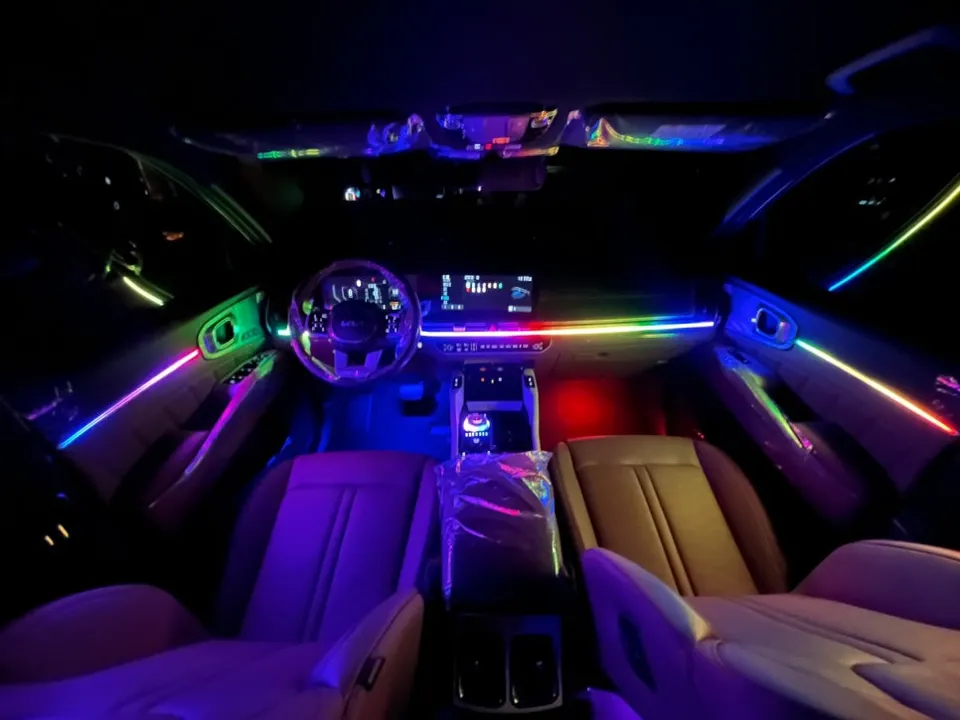 Kia Sorento MQ4 ambient lighting - Kia Sorento MQ4 Ambient Lighting Review: Cost & Results photo 4