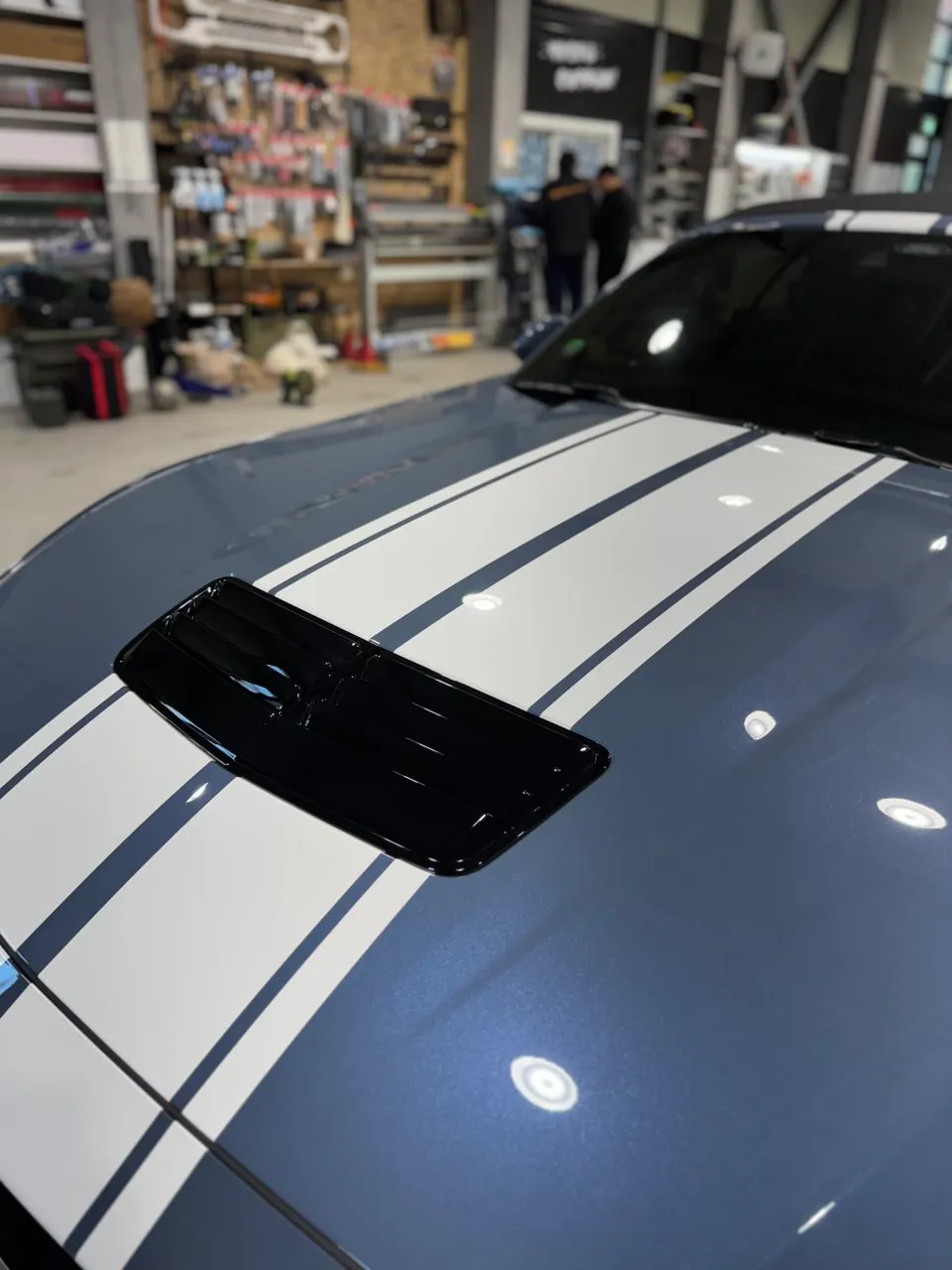 Ford Mustang 7th Genのカーラッピング事例｜費用目安・仕上がり 施工写真 3-2