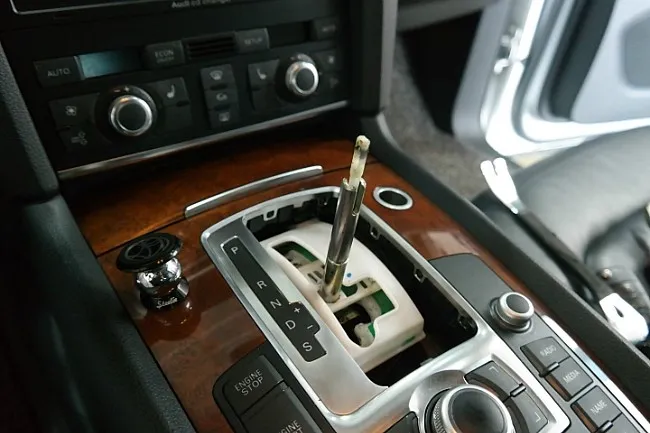 Audi Q7 steering wheel - Audi Q7 Steering Wheel Customization Review photo 4