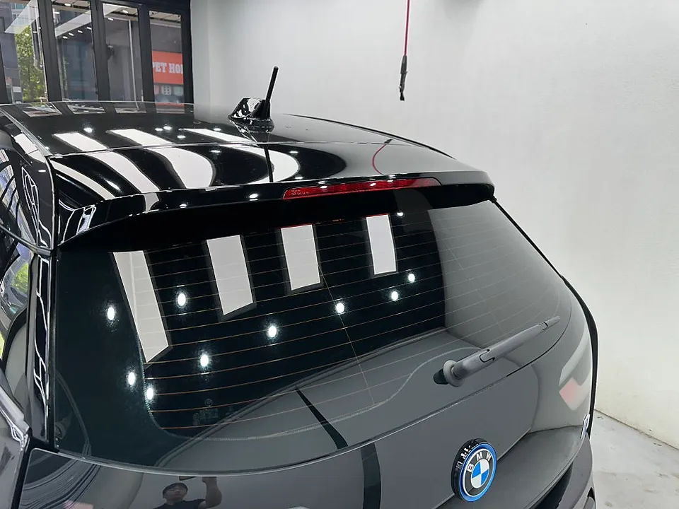 BMW i3のカーフィルム施工事例｜費用目安・仕上がり 施工写真 4