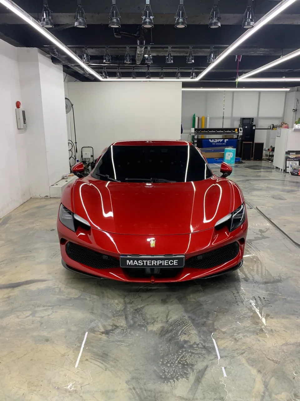 Ferrari 296 GTB PPF施工事例｜費用目安・仕上がり 施工写真 1-2