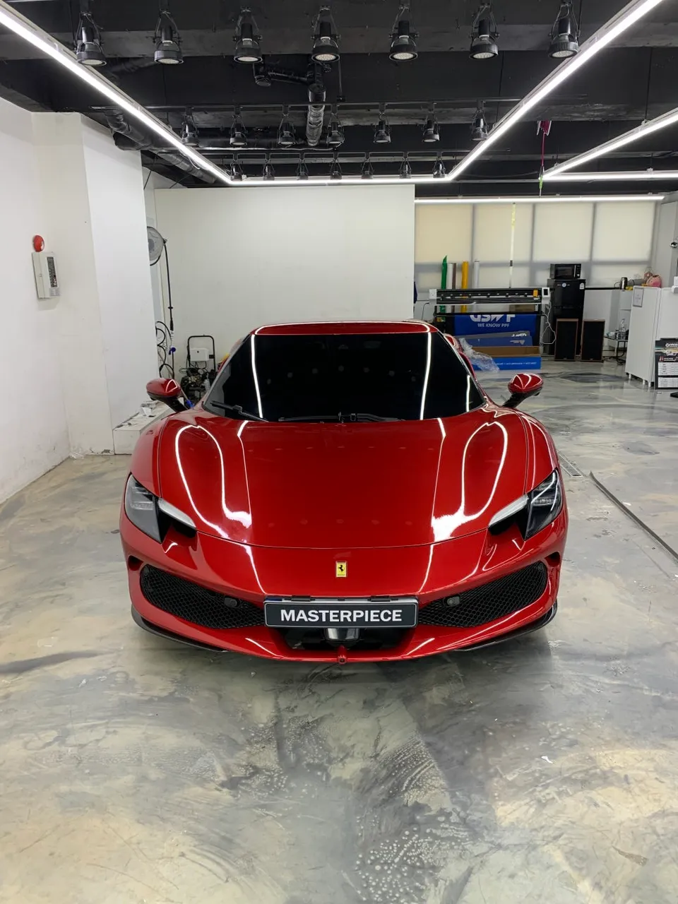Ferrari 296 GTB PPF施工事例｜費用目安・仕上がり 施工写真 2-2