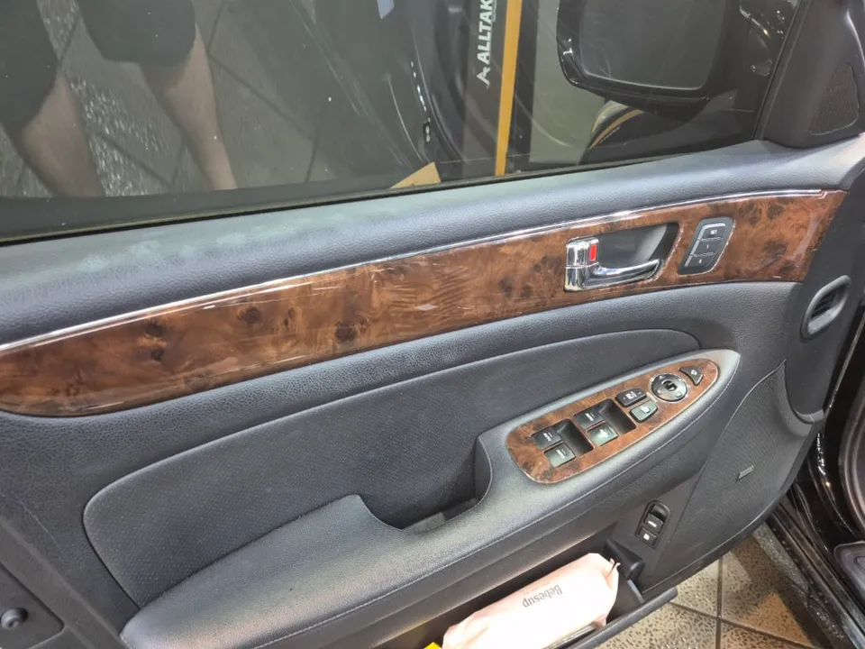 Genesis BH vinyl wrap - Genesis BH Vinyl Wrap Review: Cost & Results photo 4