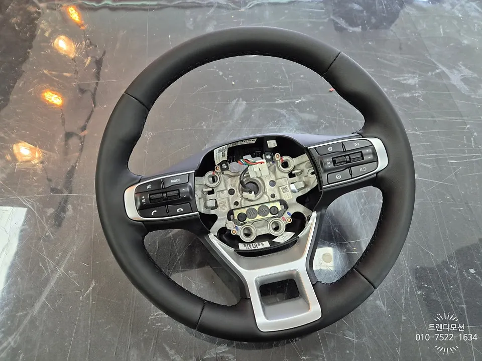 Kia K5 DL3 steering wheel - Kia K5 DL3 Steering Wheel Customization Review — Perfect Restorat photo 4