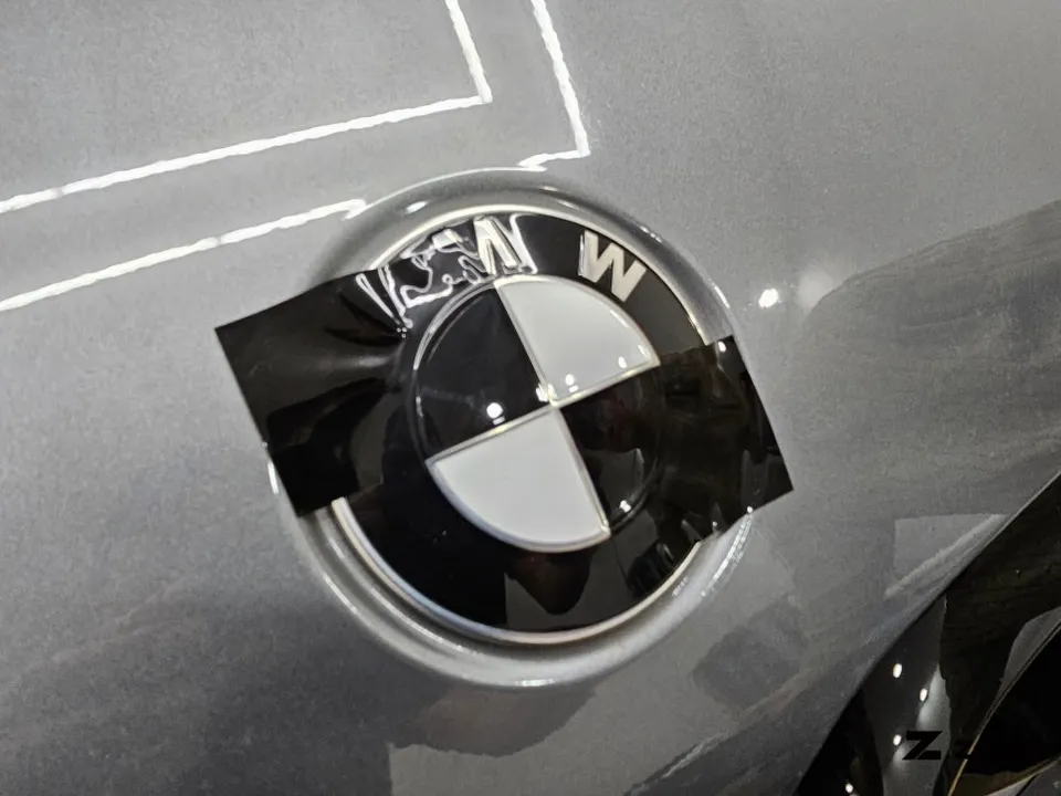 BMW 5 Series G30のカーラッピング事例 施工写真 5
