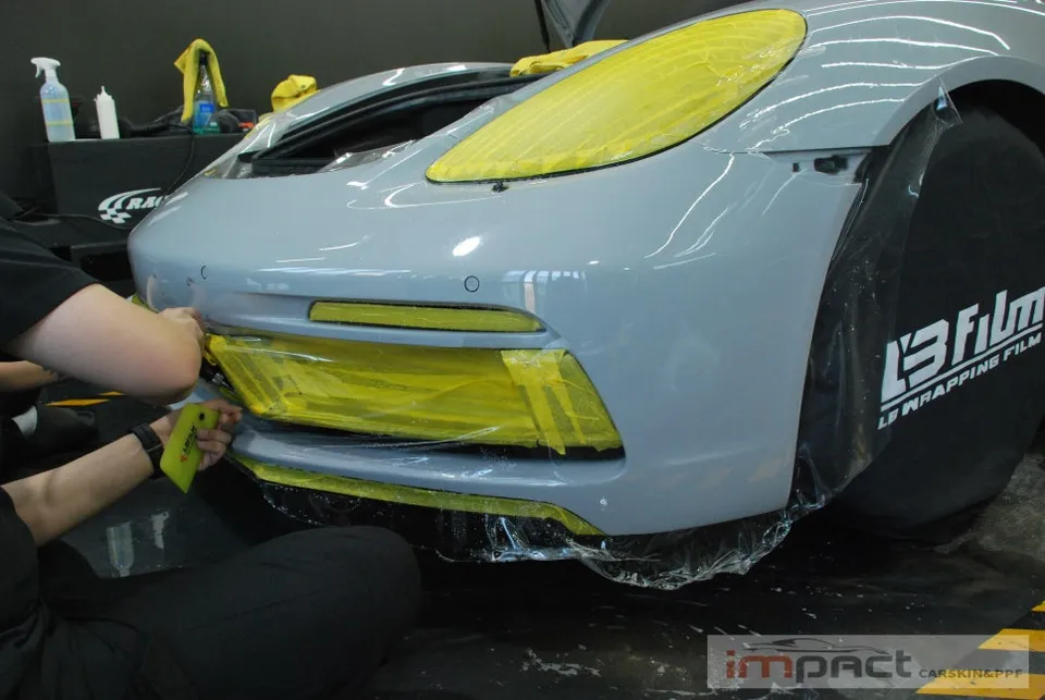 Porsche 718 Boxster PPF施工事例｜費用目安と仕上がり 施工写真 3-2
