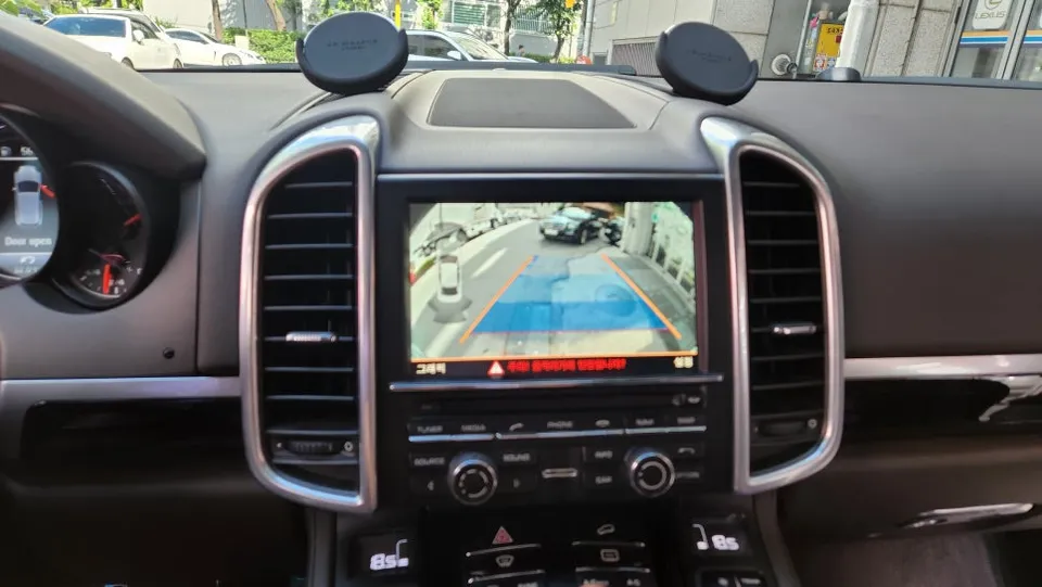 Porsche Cayenne surround view camera - Porsche Cayenne 360 Camera Review — Before & After Results photo 6