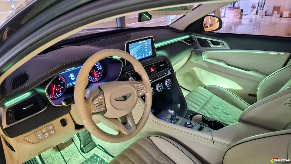 Genesis G70 ambient lighting - Genesis G70 Ambient Lighting Review: Seamless Integration photo 4