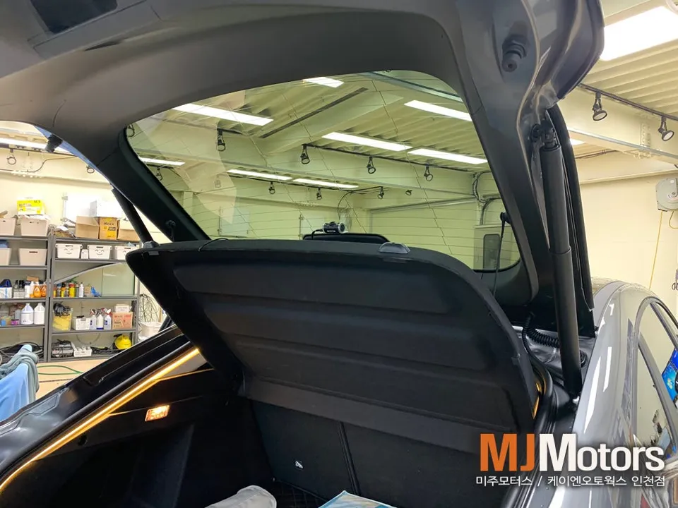 Renault XM3 power tailgate - Renault XM3 Power Tailgate Review — 400,000-700,000 KRW photo 3