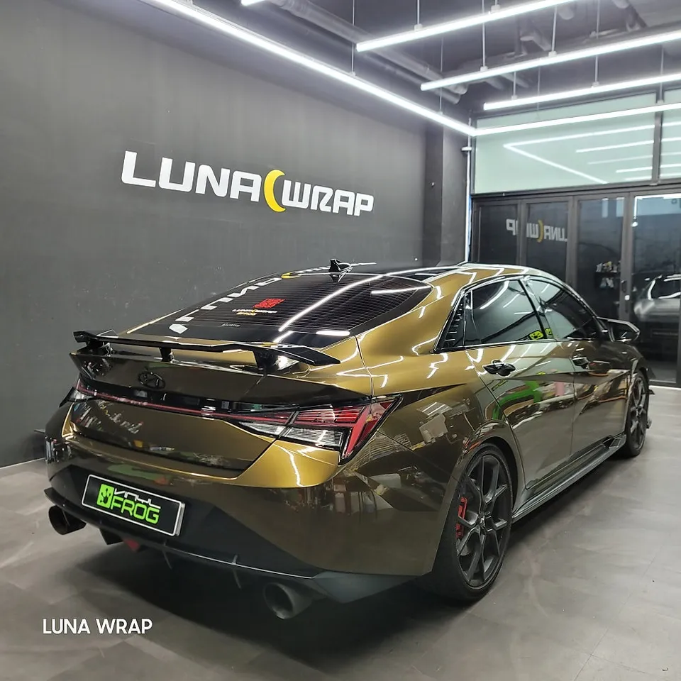 Hyundai Elantra Nのカーラッピング事例｜費用目安・仕上がり 施工写真 3-3