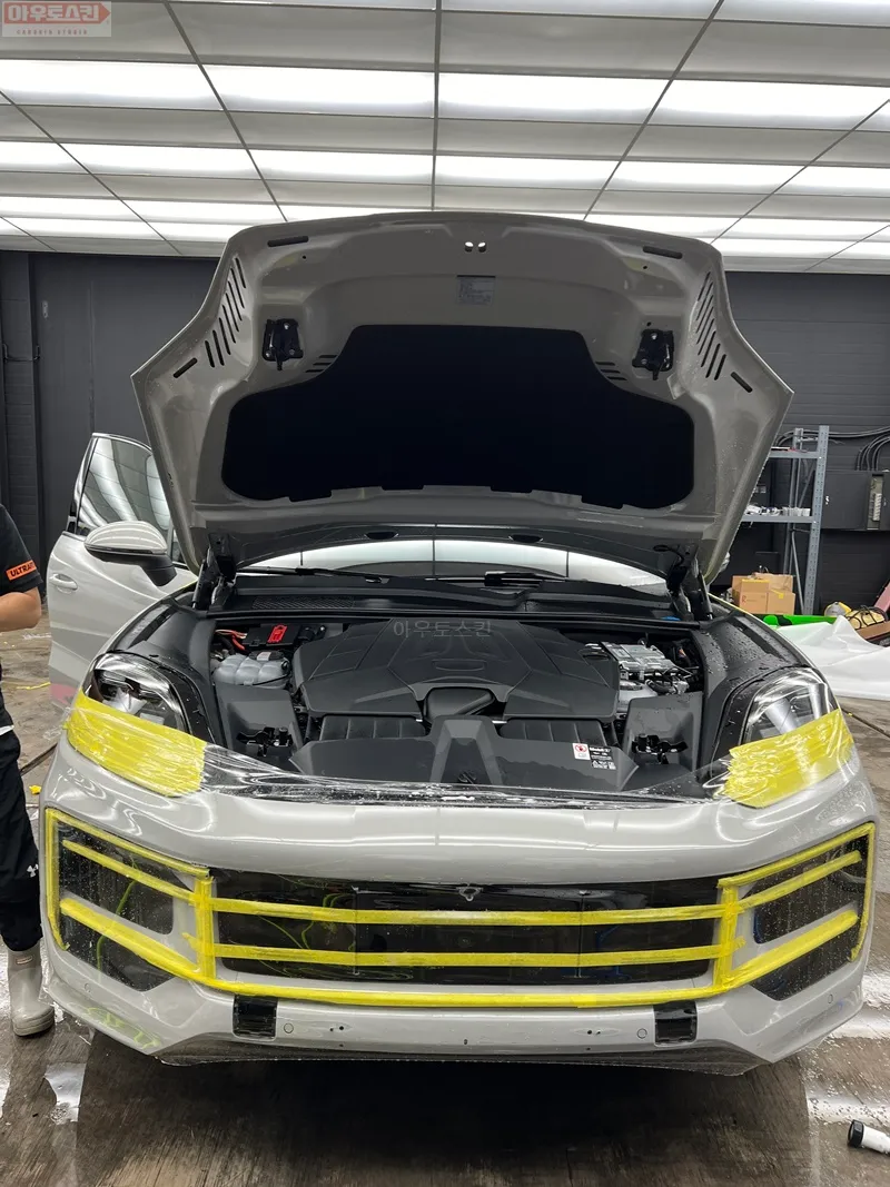 Porsche Cayenne PPF施工事例|費用目安と仕上がり 施工写真 1-2