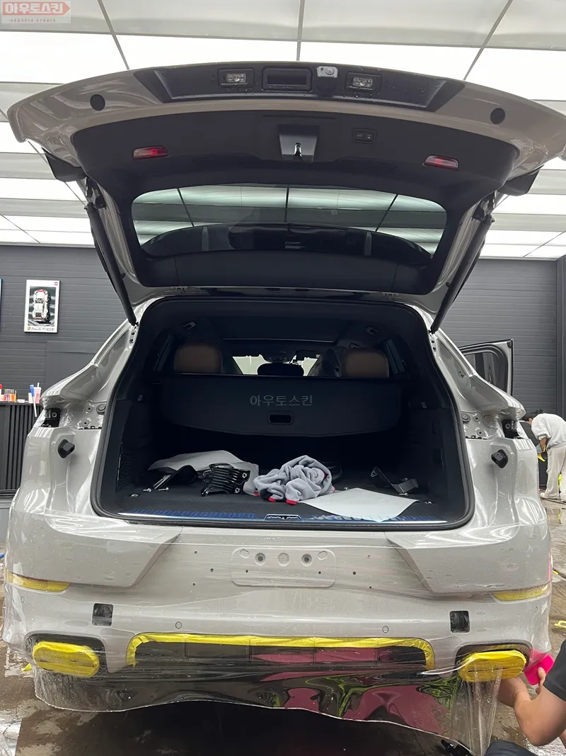 Porsche Cayenne PPF施工事例|費用目安と仕上がり 施工写真 3-2