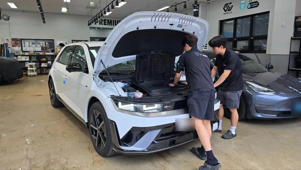Hyundai IONIQ 5 new car package - Hyundai IONIQ 5 New Car Package Installation Review — Cost photo 3