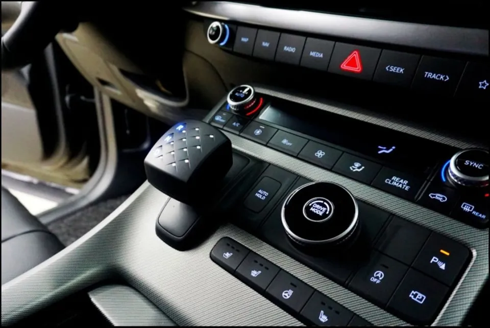 Hyundai Palisade Steering Wheel Customization Review — Enhanced D photo 2