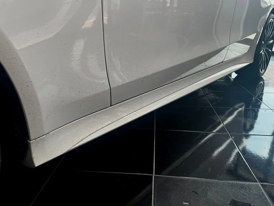 Mercedes-Benz CLSのカーラッピング事例｜費用目安・仕上がり 施工写真 1-2