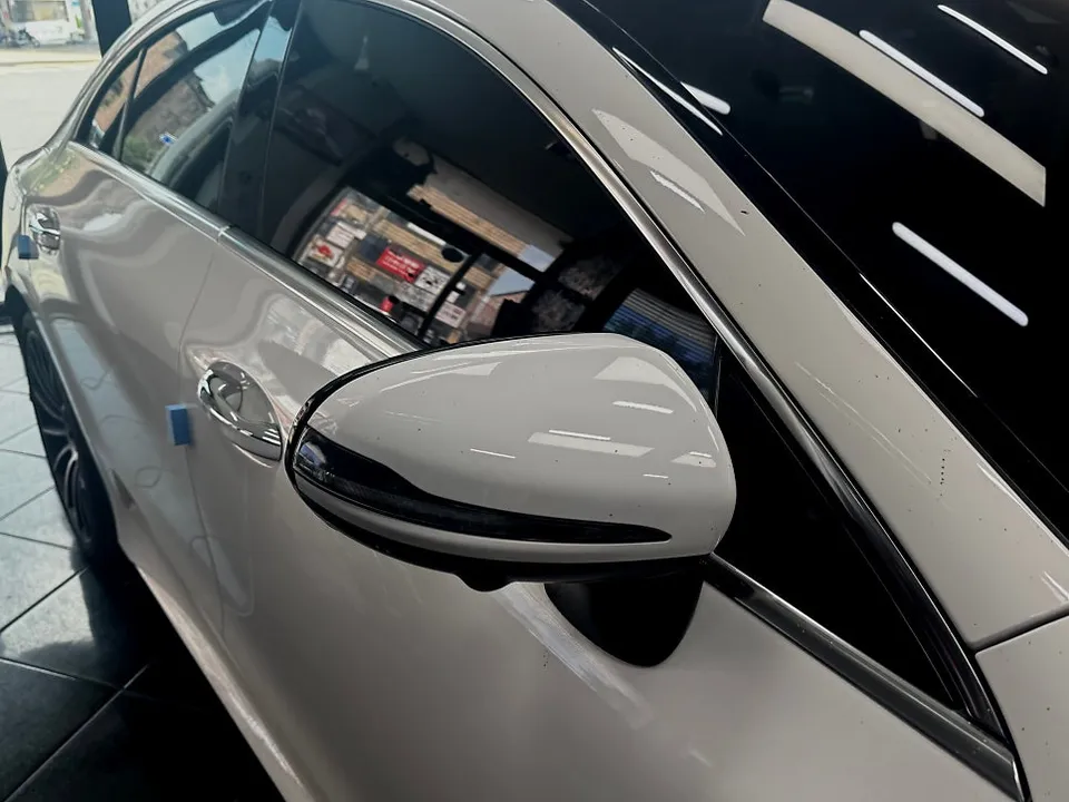 Mercedes-Benz CLSのカーラッピング事例｜費用目安・仕上がり 施工写真 2-2