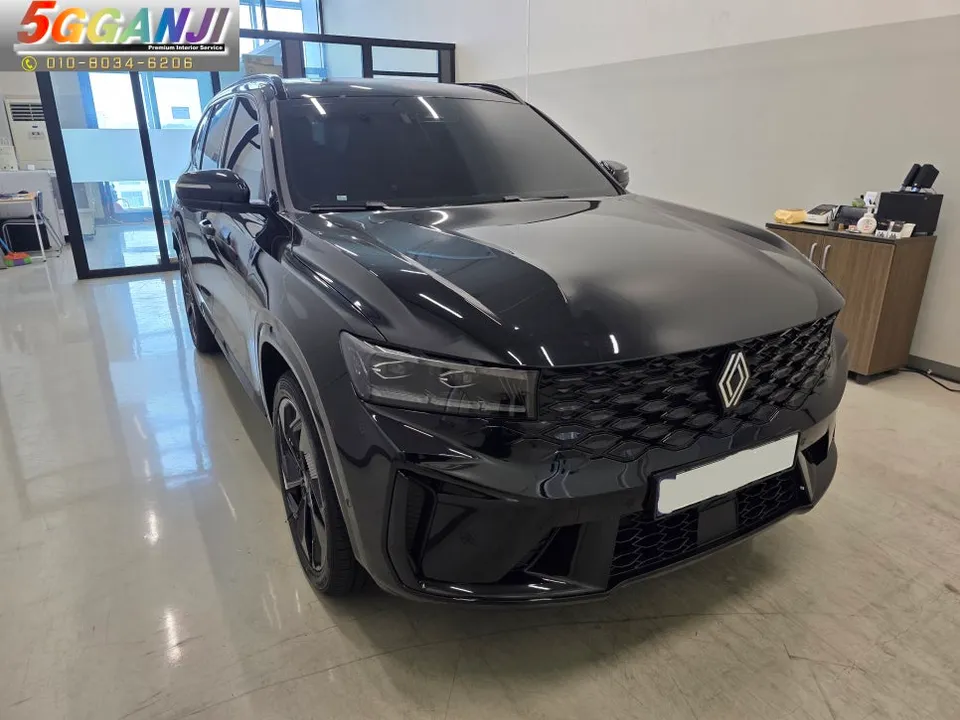 Renault Grand Koleos ambient lighting installation result