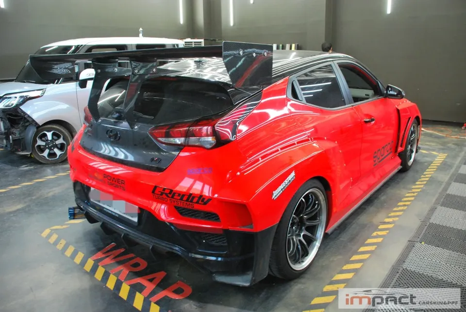 Hyundai Veloster Nのカーラッピング事例｜費用目安・仕上がり 施工写真 3-1