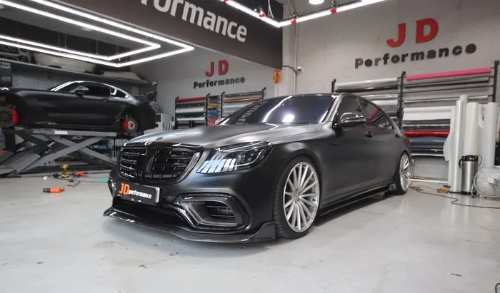 Mercedes-Benz S-Class W222のカーラッピング事例|サテンブラック 施工写真 2-2