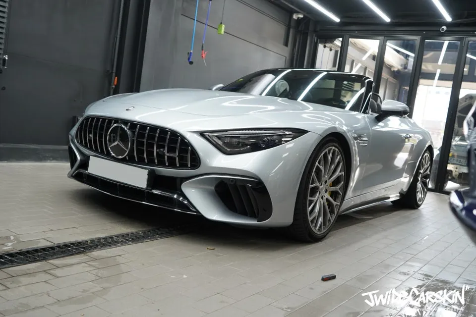 Mercedes-Benz SL63 AMG ppf - Mercedes-Benz SL63 AMG PPF Review — Enhanced Interior Protection photo 3