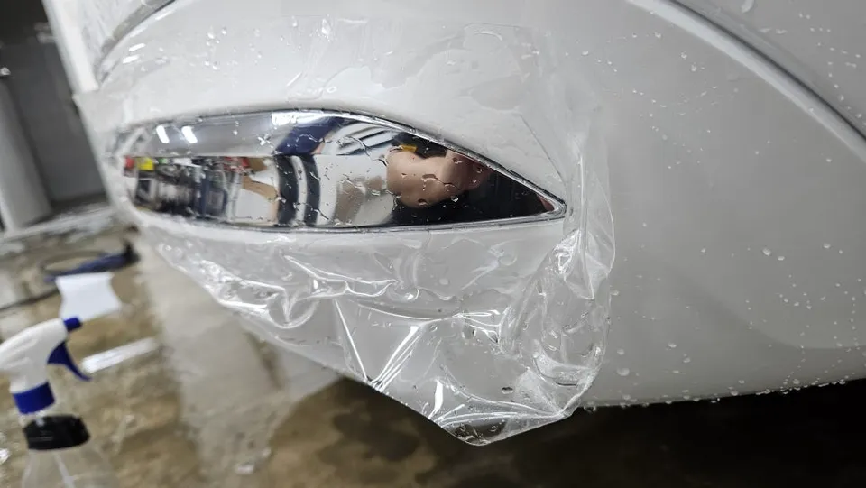 Volvo XC60のPPF施工事例|保険適用で再施工 施工写真 3-3