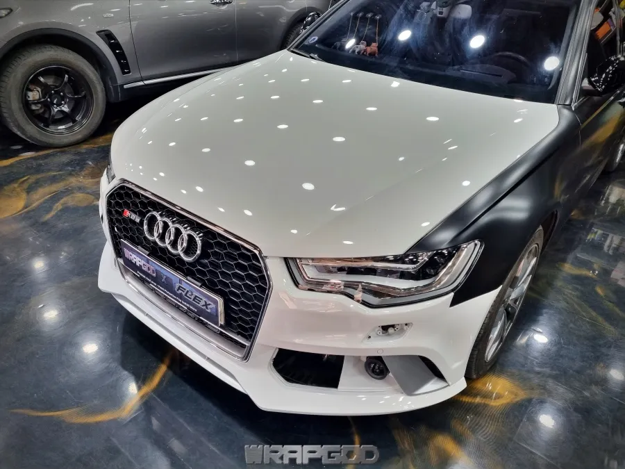 Audi A6 カーラッピング事例|事故復旧と再施工 施工写真 2-1