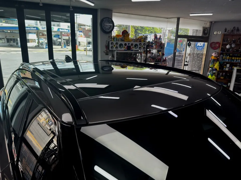 Land Rover Discovery Sportのカーラッピング事例｜費用目安・仕上がり 施工写真 3-2