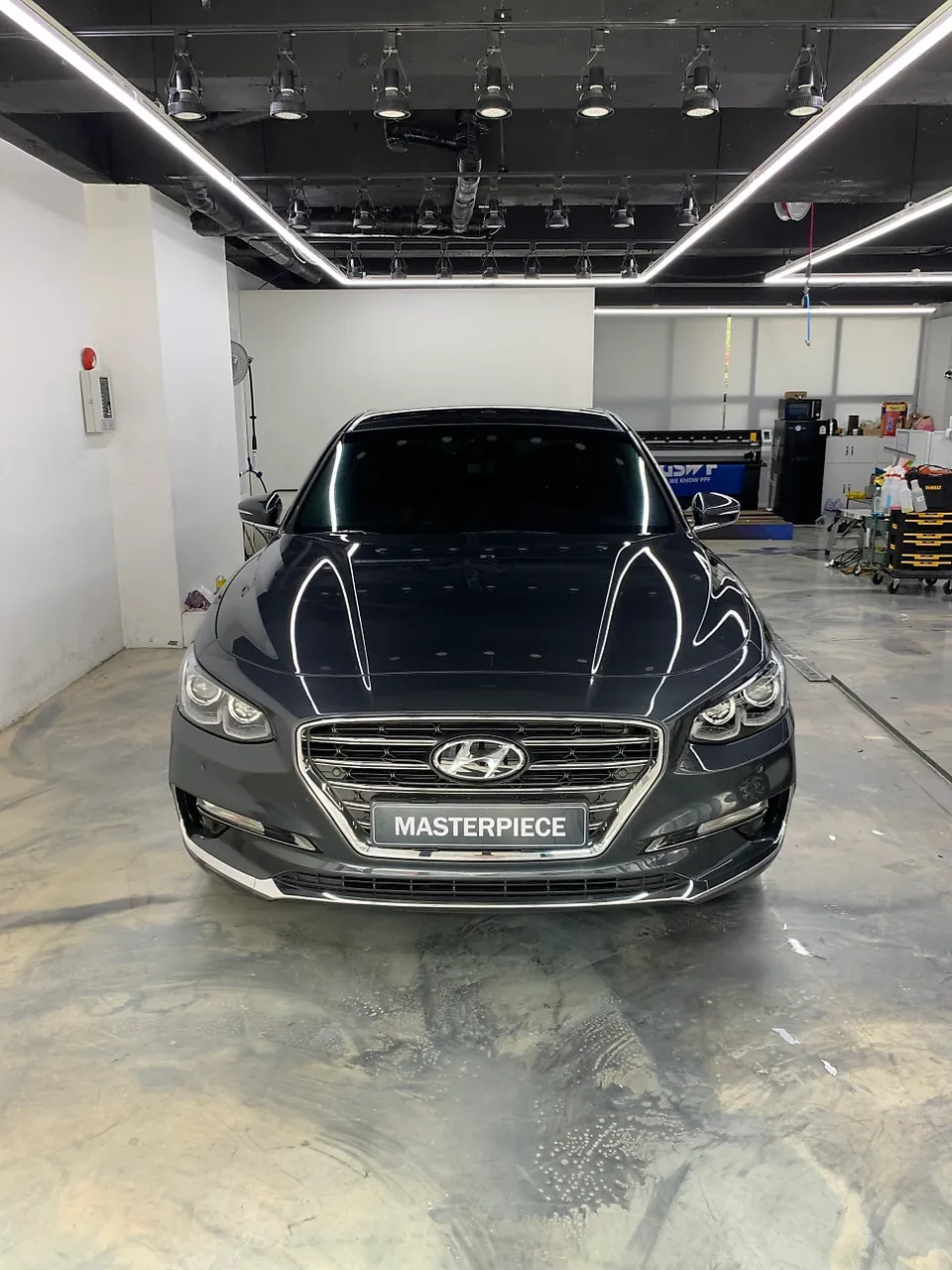 Hyundai Grandeur IGのカーフィルム施工事例|費用目安・仕上がり 施工写真 2-2