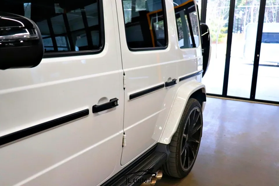 Mercedes-Benz G-Wagon oem options - Mercedes-Benz G-Wagon Keyless Go Retrofit Review photo 3
