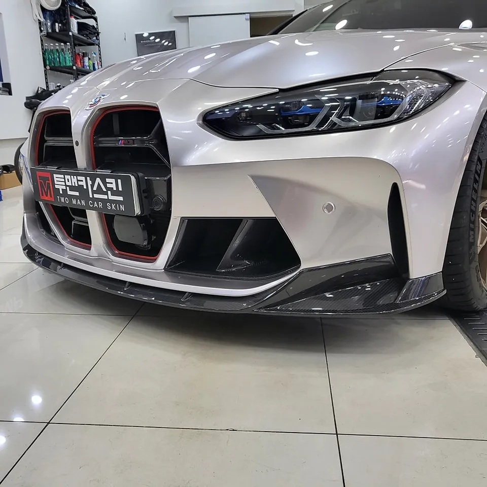 BMW M3のカーラッピング事例|費用目安・仕上がり 施工写真 1-3