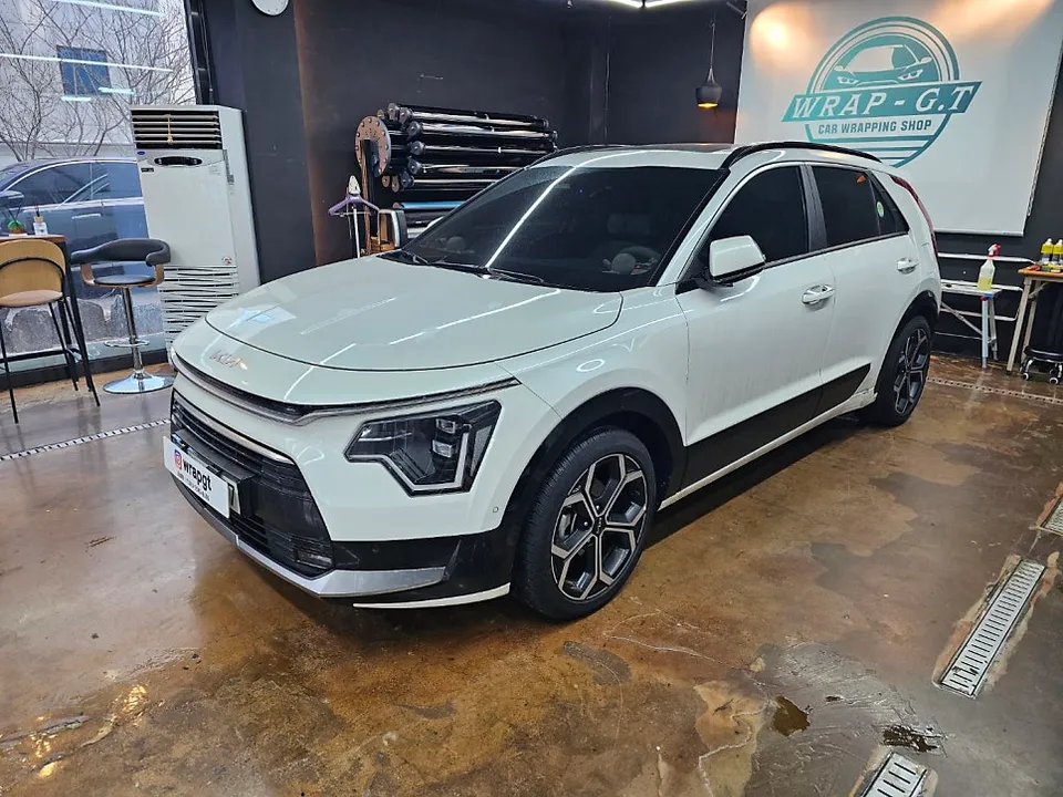 Kia Niro Hybrid window tinting - Kia Niro Hybrid Window Tinting Review — Cost & Results photo 3