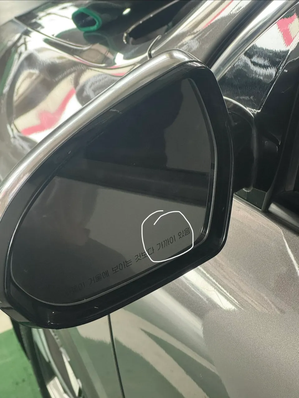 Kia Niro body repair - Kia Niro Side Mirror Glass Replacement Review photo 4