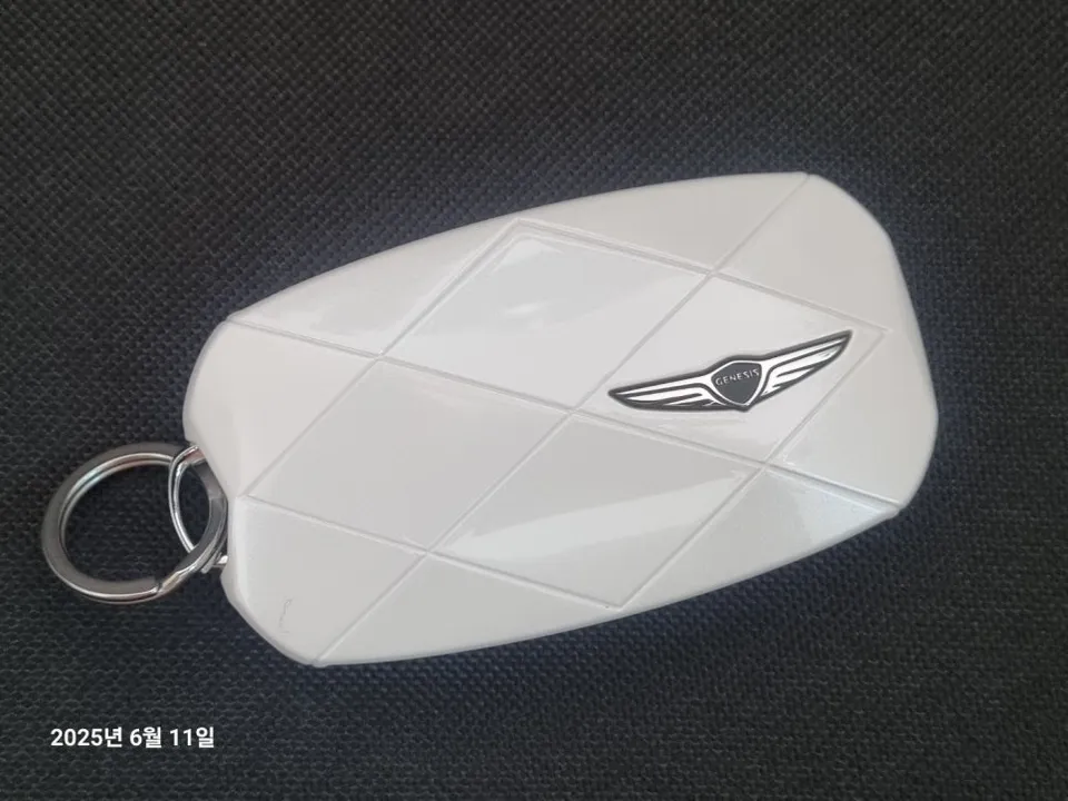 Genesis EQ900 OEM Options Cost & Review