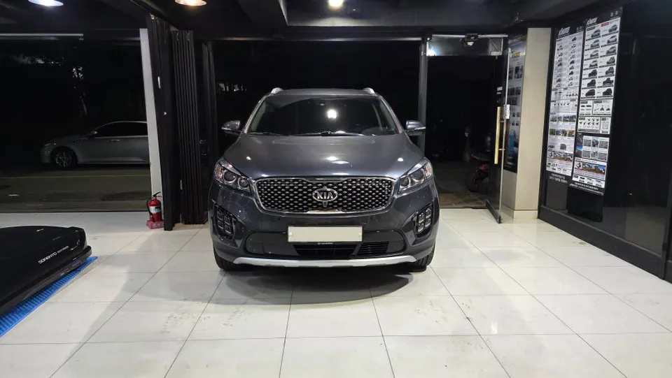 Kia Sorento ambient lighting - Kia Sorento Ambient Lighting Review — Cost & Results photo 5