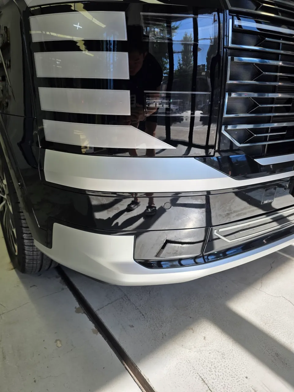 Hyundai Palisade Chrome Delete Vinyl Wrap Review photo 2