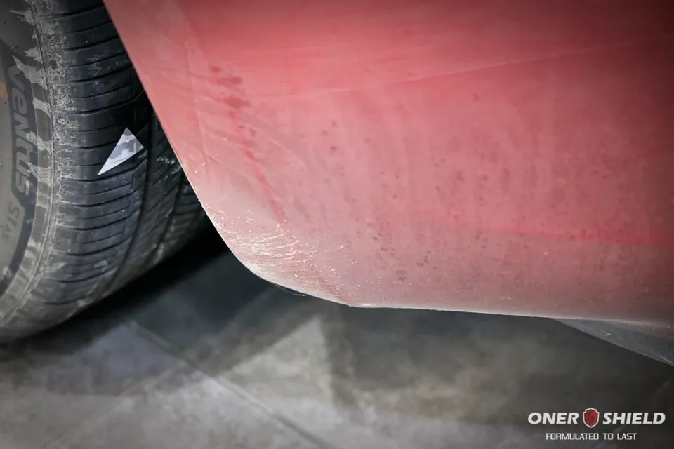 Tesla Model 3のガラスコーティング事例:費用目安と仕上がり 施工写真 3-1