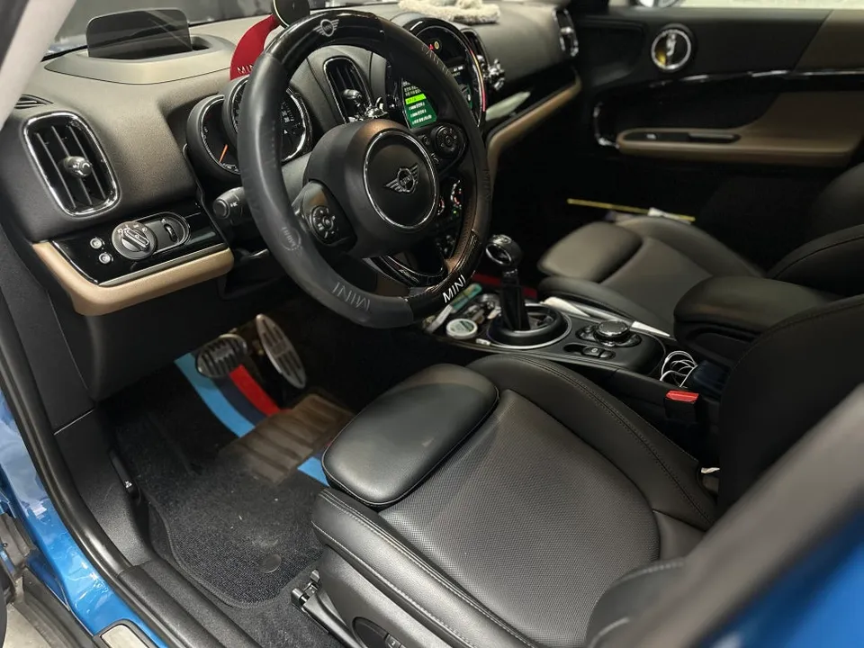 MINI Countryman seat ventilation installation result